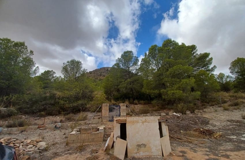 3 quarto Quinta/Casa Rural para venda em Yecla com piscina - 199 995 € (Ref: 9536492)