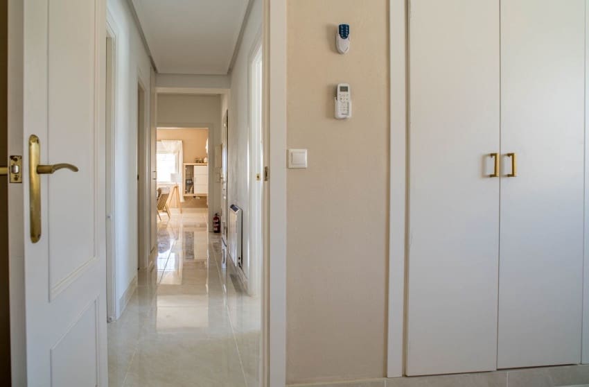 3 makuuhuone Huvila myytävänä paikassa Pinoso mukana uima-altaan - 349 995 € (Ref: 9570225)