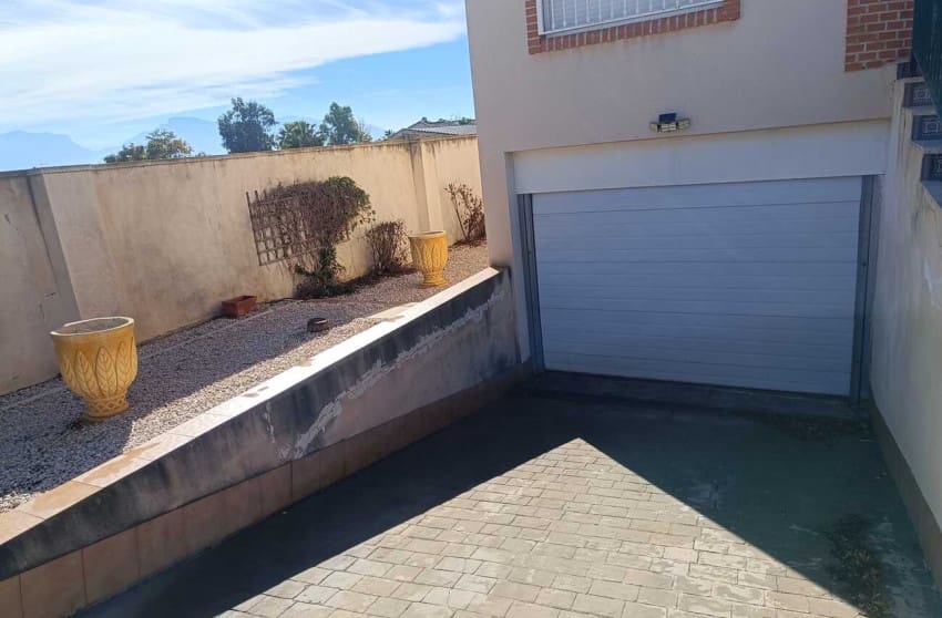 5 chambre Villa/Maison à vendre à Fortuna avec piscine - 265 000 € (Ref: 9599807)