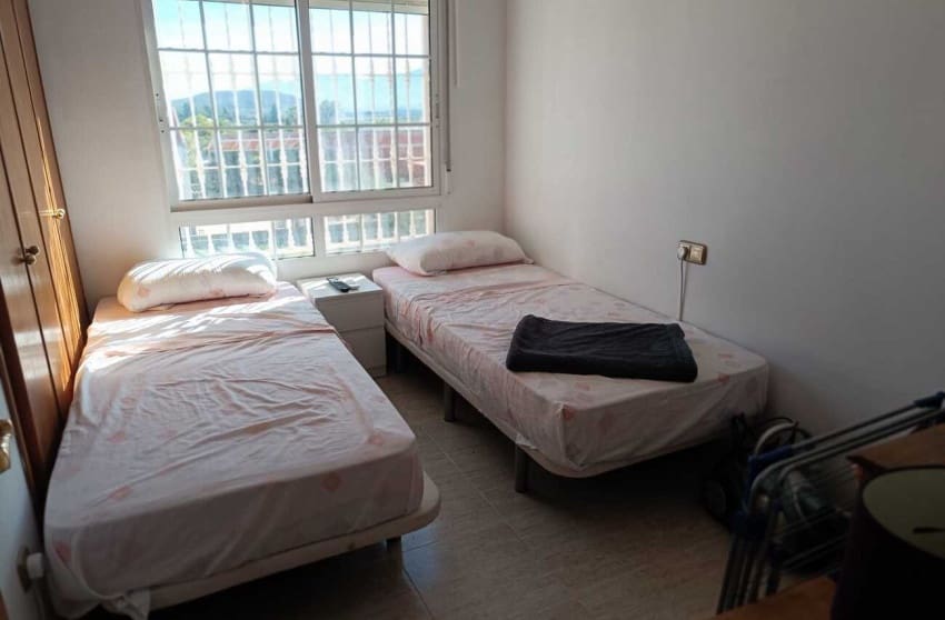 5 chambre Villa/Maison à vendre à Fortuna avec piscine - 265 000 € (Ref: 9599807)