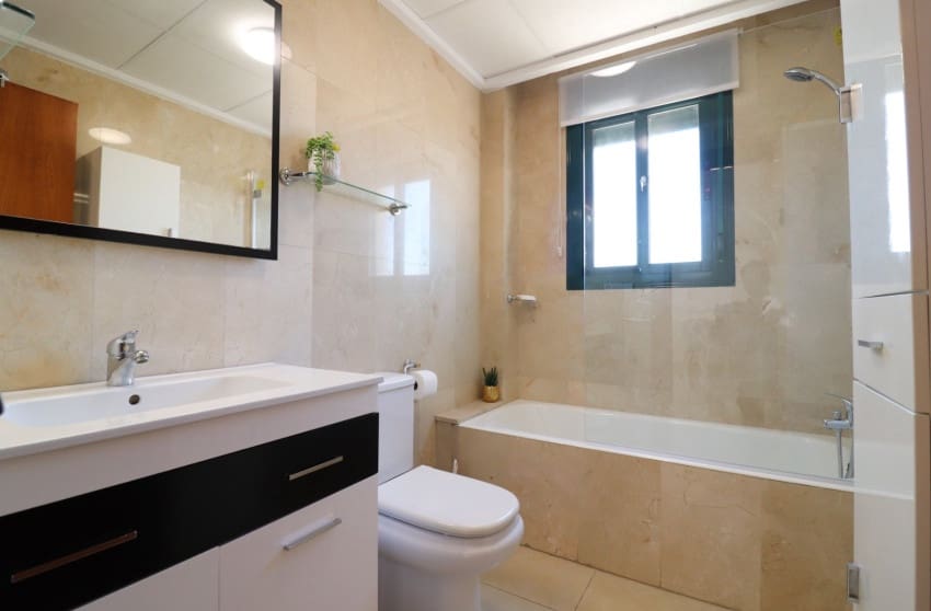 2 soveværelse Lejlighed til salg i Dona Pepa med swimmingpool - € 220.000 (Ref: 9599808)