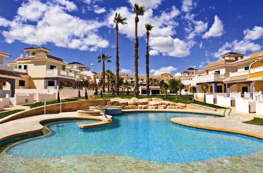 2 soveværelse Lejlighed til salg i Dona Pepa med swimmingpool - € 220.000 (Ref: 9599808)