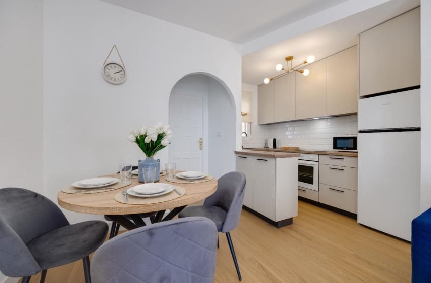 2 makuuhuone Omakotitalo myytävänä paikassa Filipinas mukana uima-altaan - 179 000 € (Ref: 9599809)