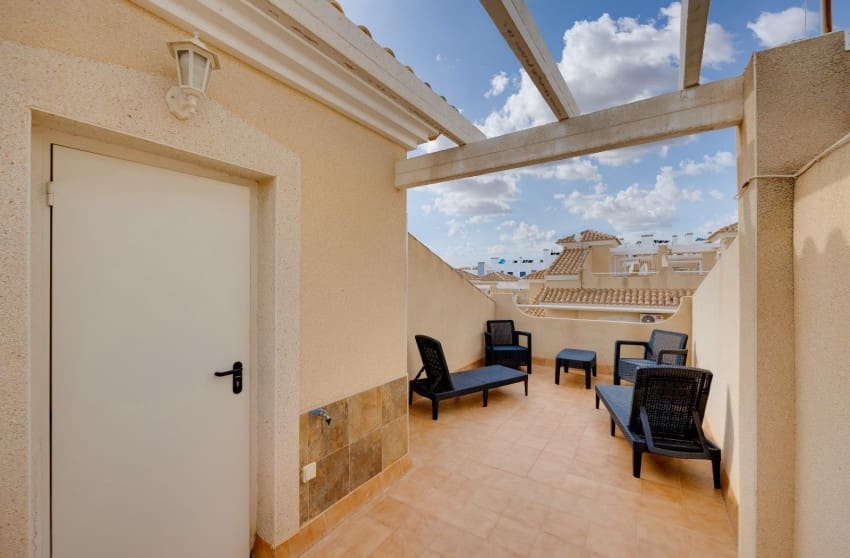 2 makuuhuone Omakotitalo myytävänä paikassa Filipinas mukana uima-altaan - 179 000 € (Ref: 9599809)