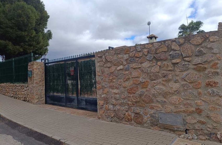 3 chambre Villa/Maison à vendre à Fortuna avec piscine - 310 000 € (Ref: 9599810)