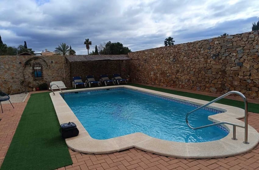 3 chambre Villa/Maison à vendre à Fortuna avec piscine - 310 000 € (Ref: 9599810)