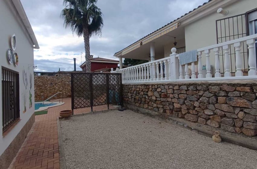 3 chambre Villa/Maison à vendre à Fortuna avec piscine - 310 000 € (Ref: 9599810)