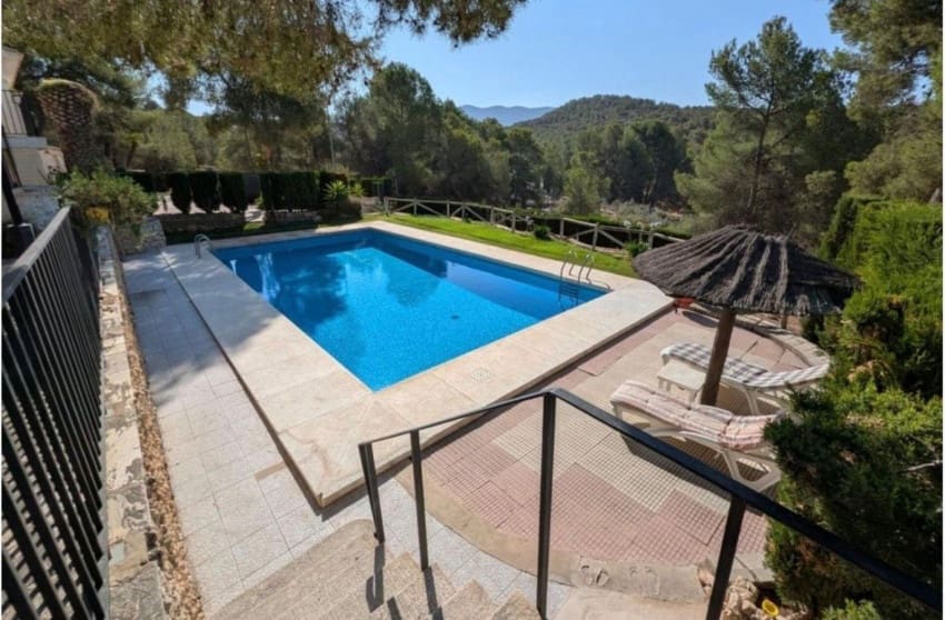 4 soverom Villa til salgs i Sax med svømmebasseng - € 315 000 (Ref: 9599812)