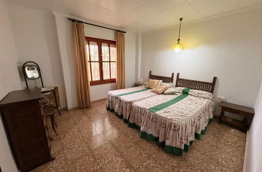 4 soverom Villa til salgs i Sax med svømmebasseng - € 315 000 (Ref: 9599812)