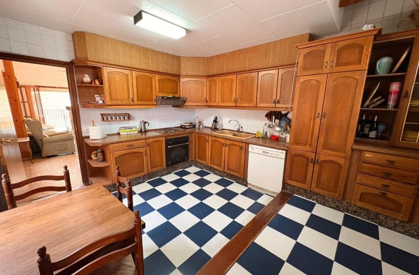 4 soverom Villa til salgs i Sax med svømmebasseng - € 315 000 (Ref: 9599812)