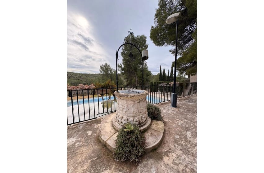 4 soverom Villa til salgs i Sax med svømmebasseng - € 315 000 (Ref: 9599812)