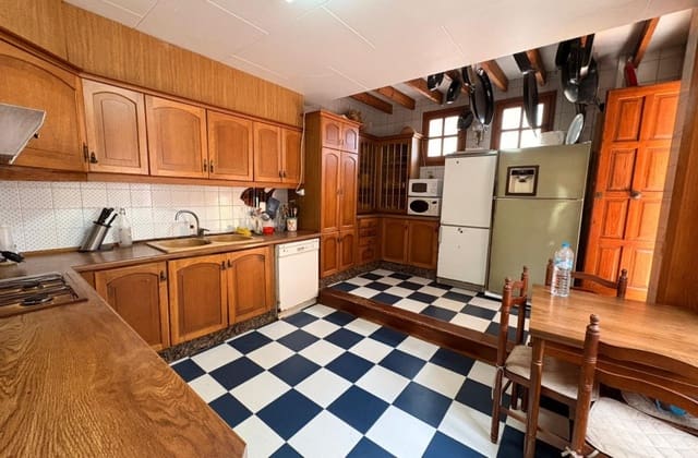 4 soverom Villa til salgs i Sax med svømmebasseng - € 315 000 (Ref: 9599812)