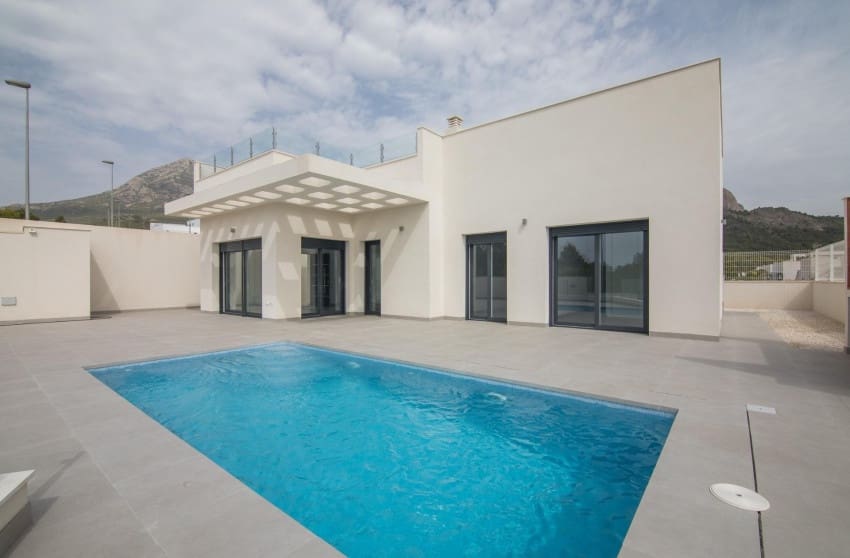 3 slaapkamer Villa te koop in Polop met zwembad - € 585.000 (Ref: 9599813)