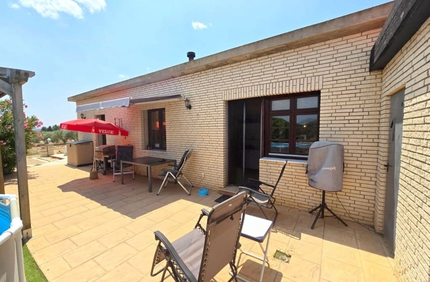 3 soverom Villa til salgs i Salinas med svømmebasseng - € 199 500 (Ref: 9599814)