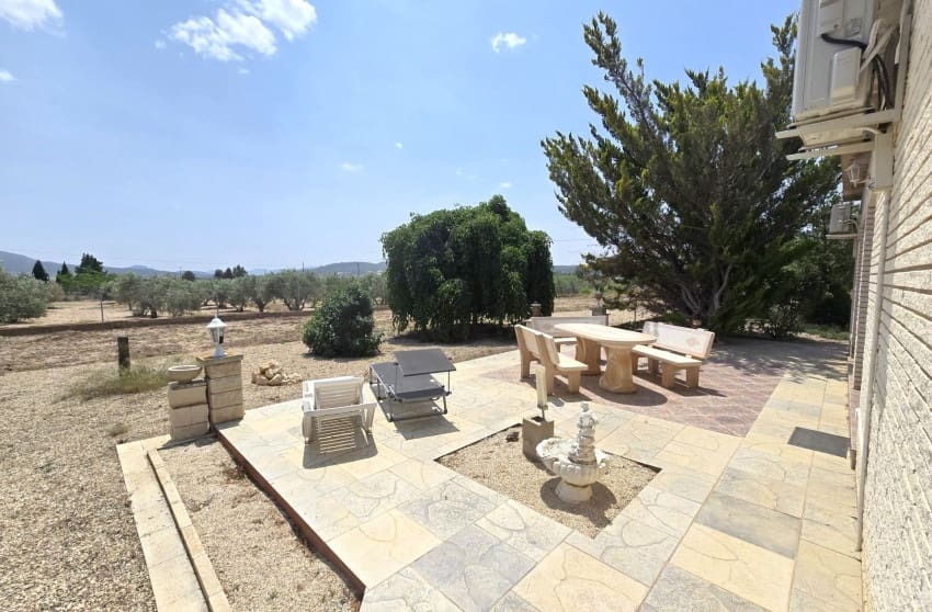 3 soverom Villa til salgs i Salinas med svømmebasseng - € 199 500 (Ref: 9599814)