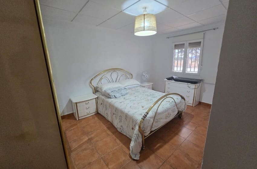 4 makuuhuone Maalaistalo myytävänä paikassa Yecla mukana uima-altaan - 194 995 € (Ref: 9599815)