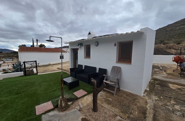 4 slaapkamer Finca/Landhuis te koop in Yecla met zwembad - € 194.995 (Ref: 9599815)