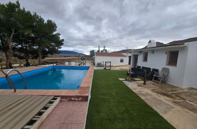 4 slaapkamer Finca/Landhuis te koop in Yecla met zwembad - € 194.995 (Ref: 9599815)