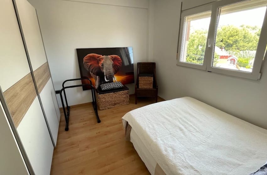 4 bedroom Villa for sale in Alfaz del Pi / L'Alfas del Pi with pool - € 398,000 (Ref: 9601524)