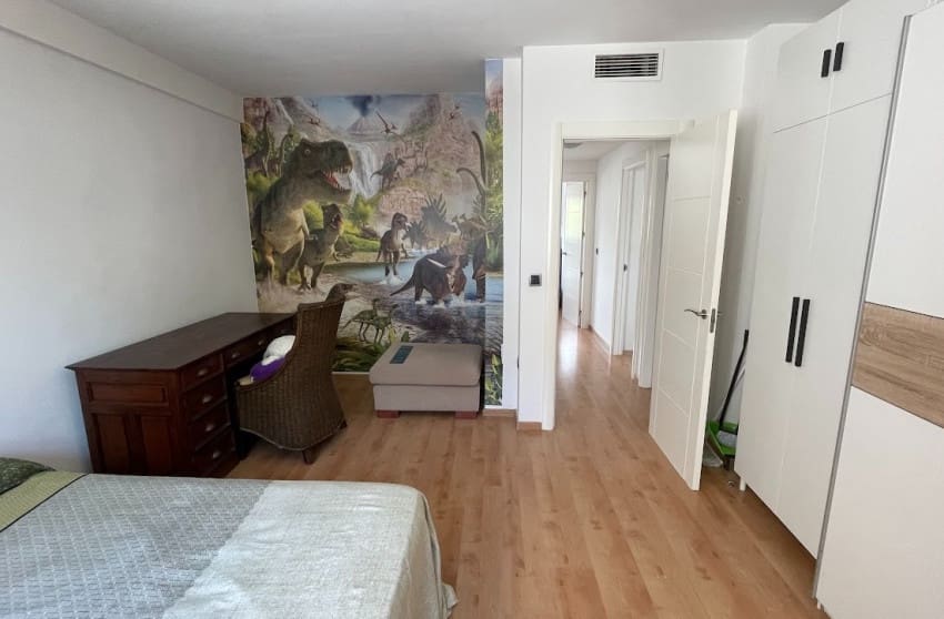 4 bedroom Villa for sale in Alfaz del Pi / L'Alfas del Pi with pool - € 398,000 (Ref: 9601524)