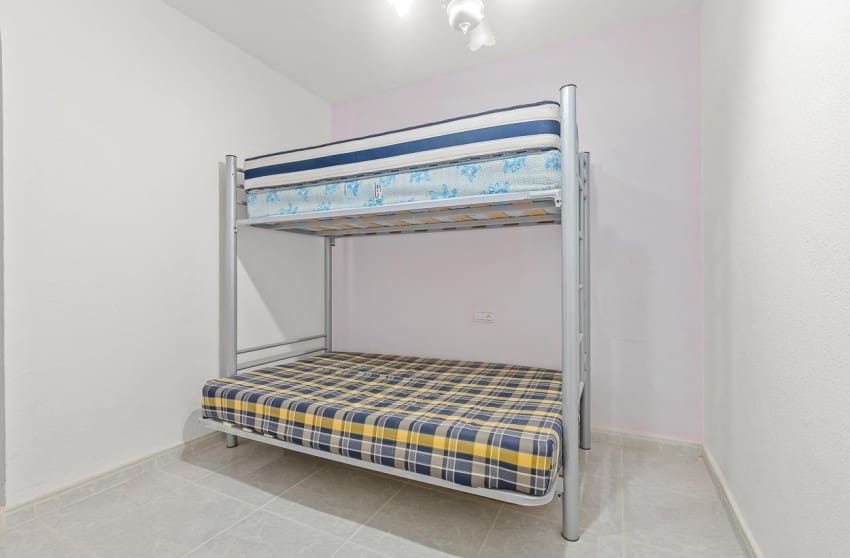 6 sypialnia Willa na sprzedaż w Villamartin z basenem - 450 000 € (Ref: 9601525)