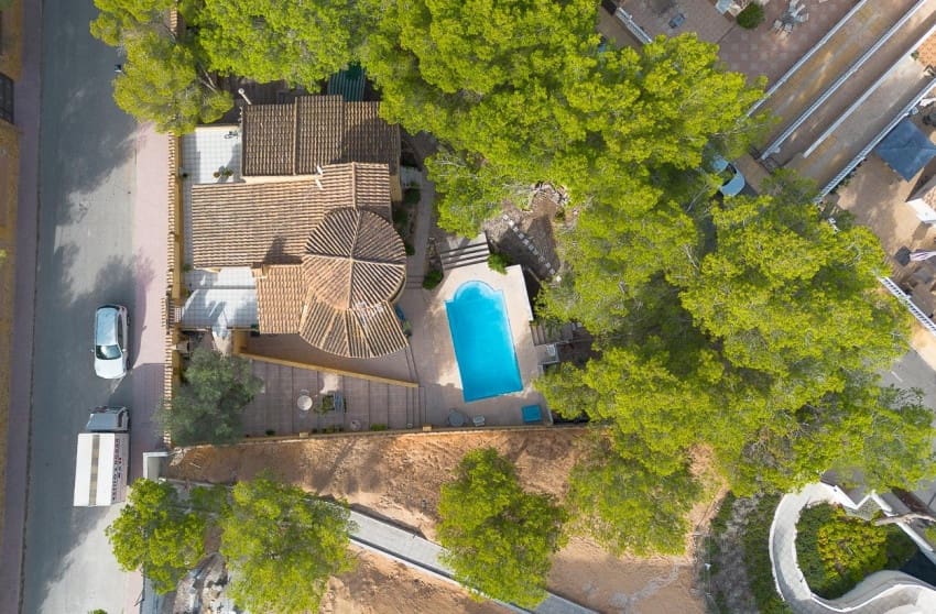 6 sypialnia Willa na sprzedaż w Villamartin z basenem - 450 000 € (Ref: 9601525)