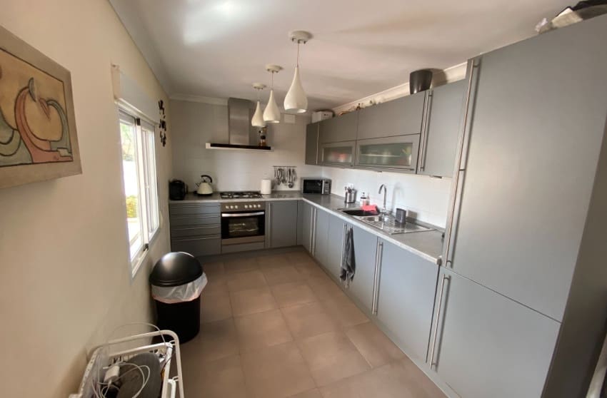 5 bedroom Villa for sale in Sax with pool - € 375,000 (Ref: 9601528)