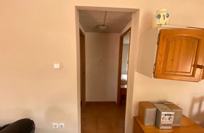 5 bedroom Villa for sale in Sax with pool - € 375,000 (Ref: 9601528)