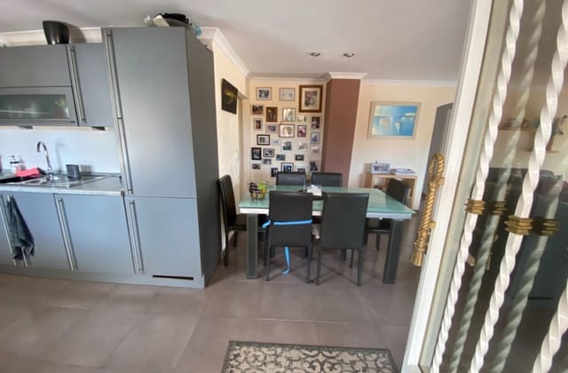 5 bedroom Villa for sale in Sax with pool - € 375,000 (Ref: 9601528)