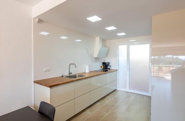 3 soveværelse Byhus til salg i Altea med swimmingpool - € 385.000 (Ref: 9601530)