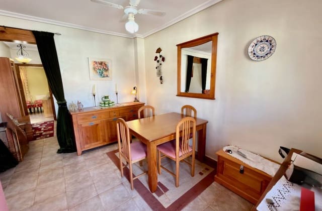 2 makuuhuone Huvila myytävänä paikassa El Raso, Guardamar del Segura mukana uima-altaan - 199 995 € (Ref: 9601533)