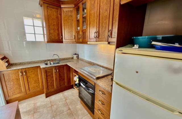 2 sypialnia Willa na sprzedaż w El Raso, Guardamar del Segura z basenem - 180 000 € (Ref: 9601533)