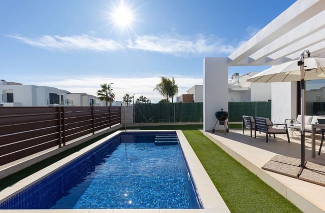 3 quarto Moradia para venda em Vistabella, Orihuela com piscina - 449 900 € (Ref: 9601538)