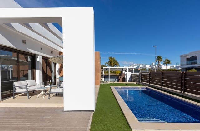 3 quarto Moradia para venda em Vistabella, Orihuela com piscina - 449 900 € (Ref: 9601538)