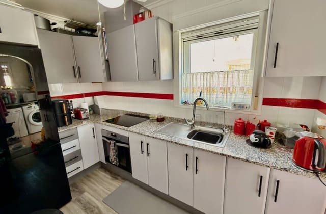 2 bedroom Villa for sale in Ciudad Quesada, Rojales with pool - € 199,995 (Ref: 9601539)