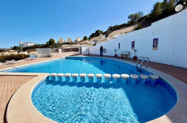 2 bedroom Villa for sale in Ciudad Quesada, Rojales with pool - € 199,995 (Ref: 9601539)