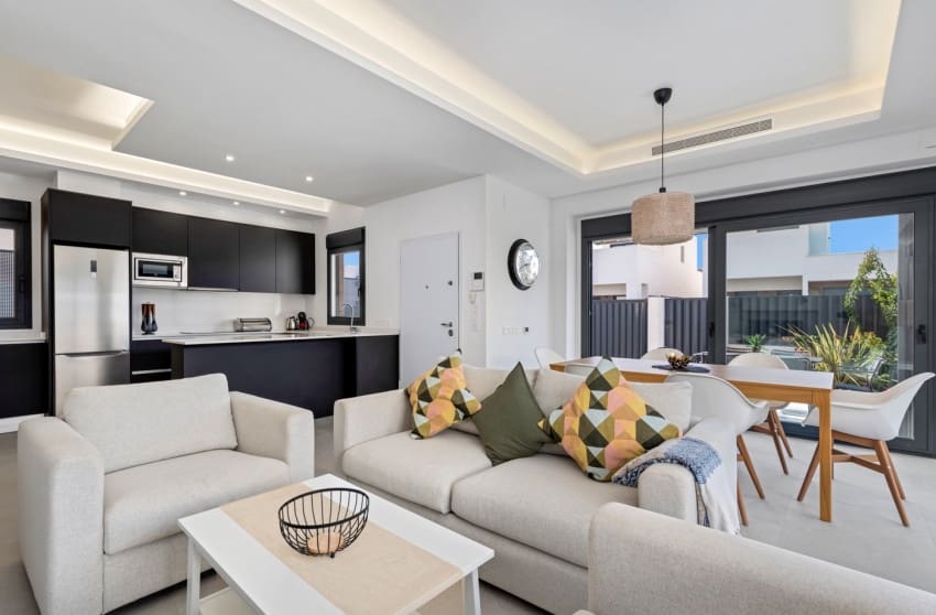 3 makuuhuone Huvila myytävänä paikassa San Fulgencio mukana uima-altaan - 445 000 € (Ref: 9601540)