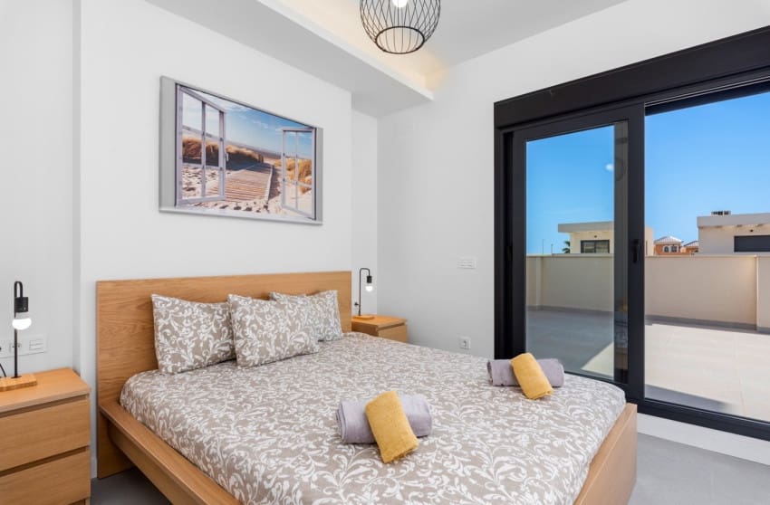 3 makuuhuone Huvila myytävänä paikassa San Fulgencio mukana uima-altaan - 445 000 € (Ref: 9601540)