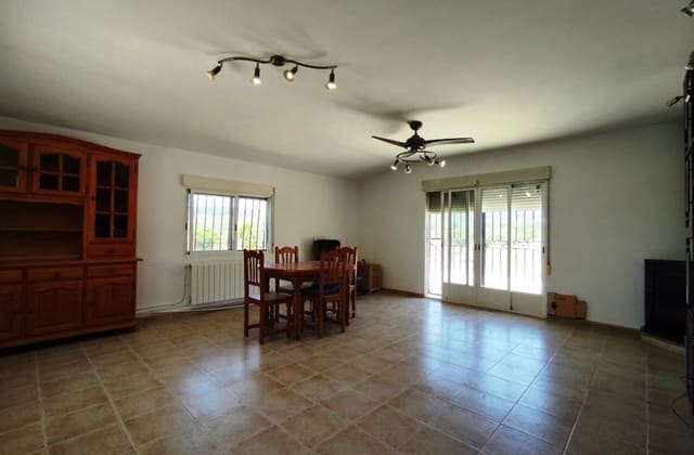 3 makuuhuone Maalaistalo myytävänä paikassa Agres - 149 000 € (Ref: 9601541)