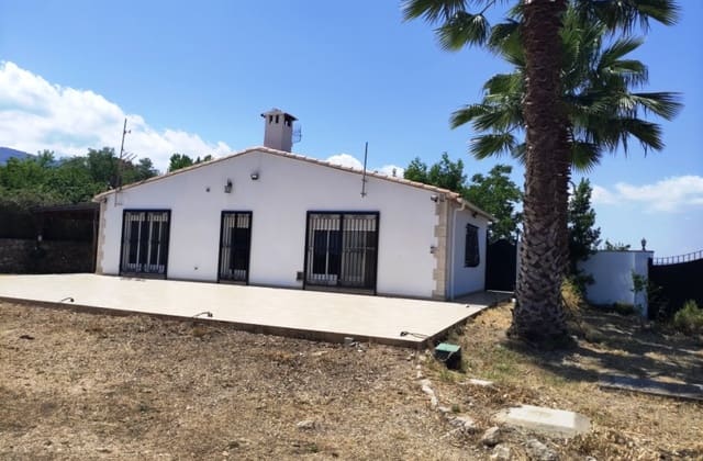 3 makuuhuone Maalaistalo myytävänä paikassa Agres mukana uima-altaan - 149 000 € (Ref: 9601541)