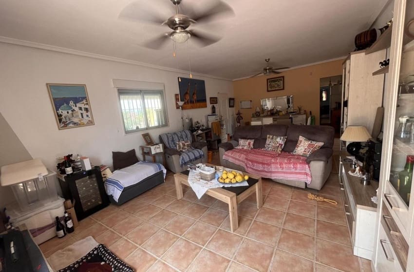 3 makuuhuone Maalaistalo myytävänä paikassa Fortuna mukana uima-altaan - 275 000 € (Ref: 9601542)