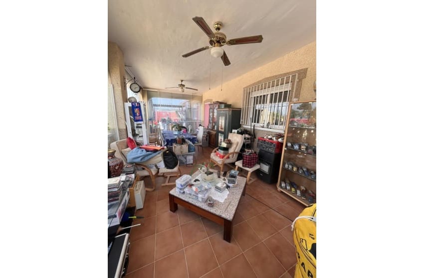 3 makuuhuone Maalaistalo myytävänä paikassa Fortuna mukana uima-altaan - 275 000 € (Ref: 9601542)