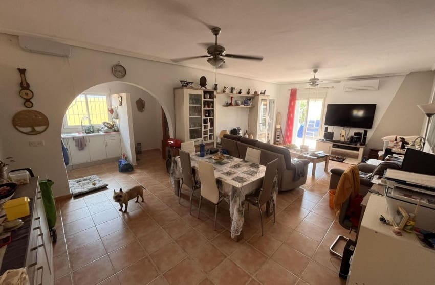 3 makuuhuone Maalaistalo myytävänä paikassa Fortuna mukana uima-altaan - 275 000 € (Ref: 9601542)