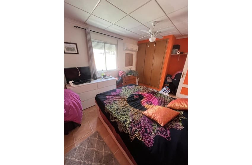 3 makuuhuone Maalaistalo myytävänä paikassa Fortuna mukana uima-altaan - 275 000 € (Ref: 9601542)