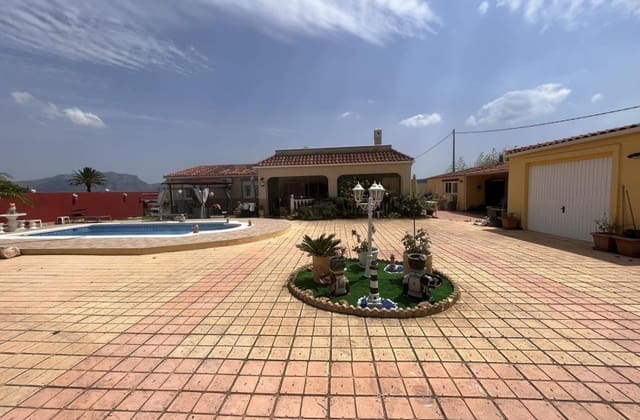 3 makuuhuone Maalaistalo myytävänä paikassa Fortuna mukana uima-altaan - 275 000 € (Ref: 9601542)