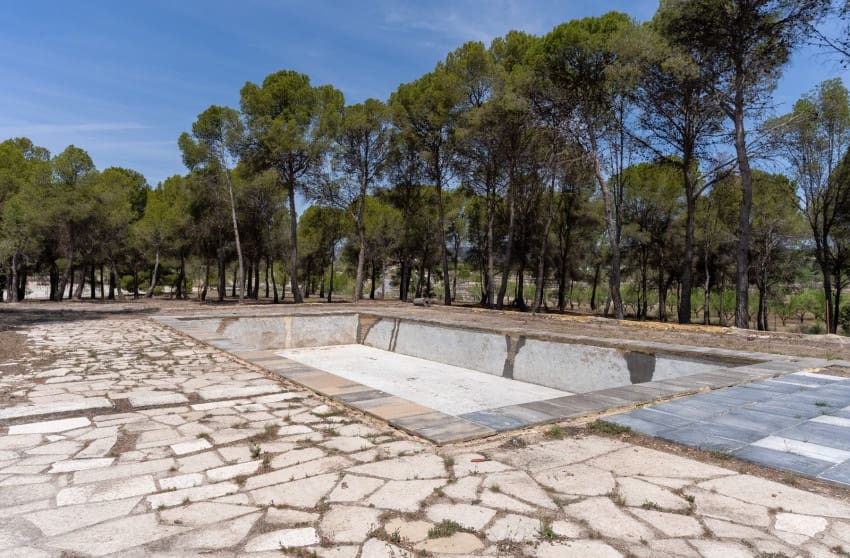 12 makuuhuone Maalaistalo myytävänä paikassa Castalla mukana uima-altaan - 799 000 € (Ref: 9601543)