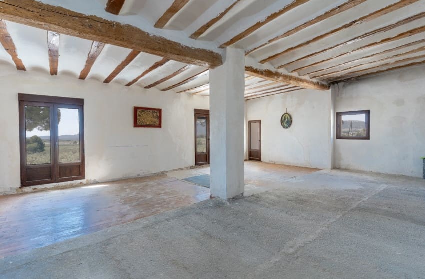 12 makuuhuone Maalaistalo myytävänä paikassa Castalla mukana uima-altaan - 799 000 € (Ref: 9601543)