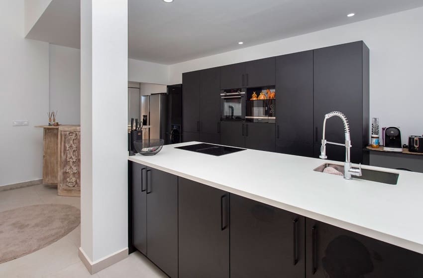 4 bedroom Villa for sale in Pinoso with pool - € 478,000 (Ref: 9601544)