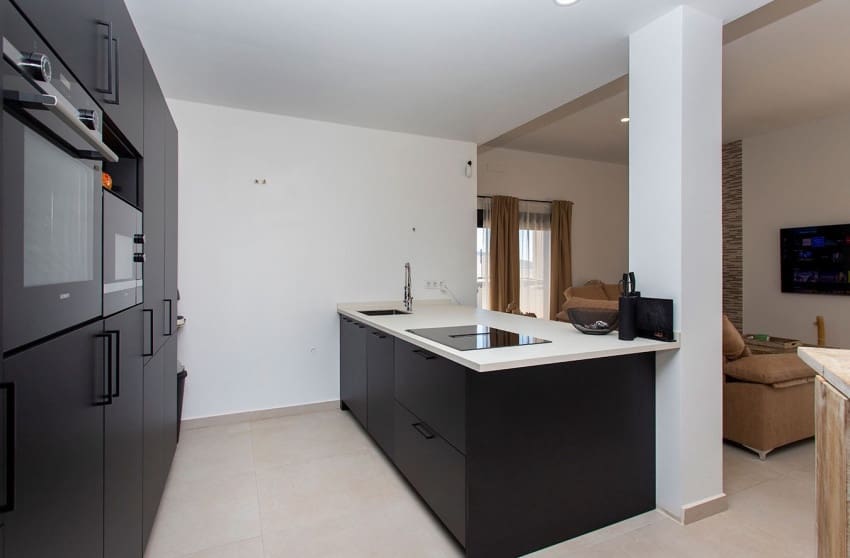 4 bedroom Villa for sale in Pinoso with pool - € 478,000 (Ref: 9601544)