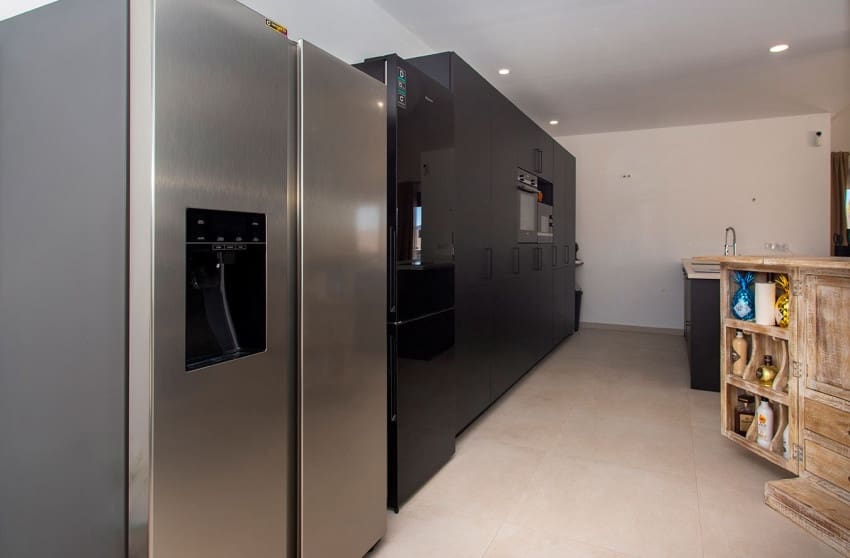 4 bedroom Villa for sale in Pinoso with pool - € 478,000 (Ref: 9601544)